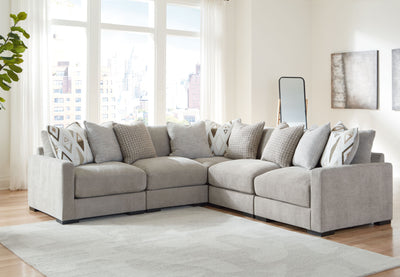 Aslan Court - Sectional