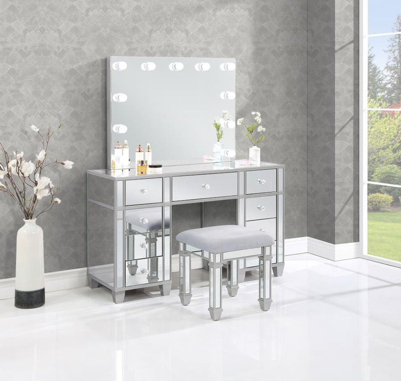 Allora - 9-Drawer Mirrored Storage Vanity Set With Hollywood Lighting - Metallic