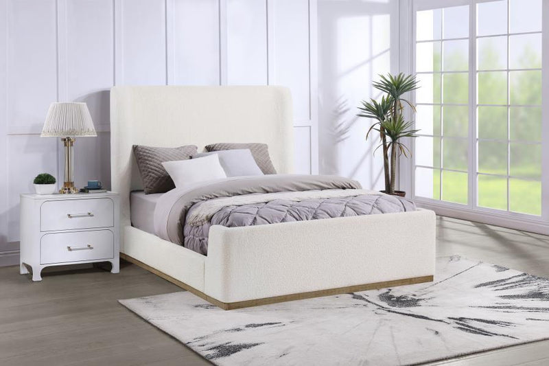 Nala - Upholstered Wingback Platform Sleigh Bed