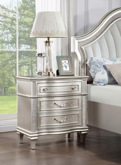 Evangeline - 3-Drawer Nightstand - Silver Oak